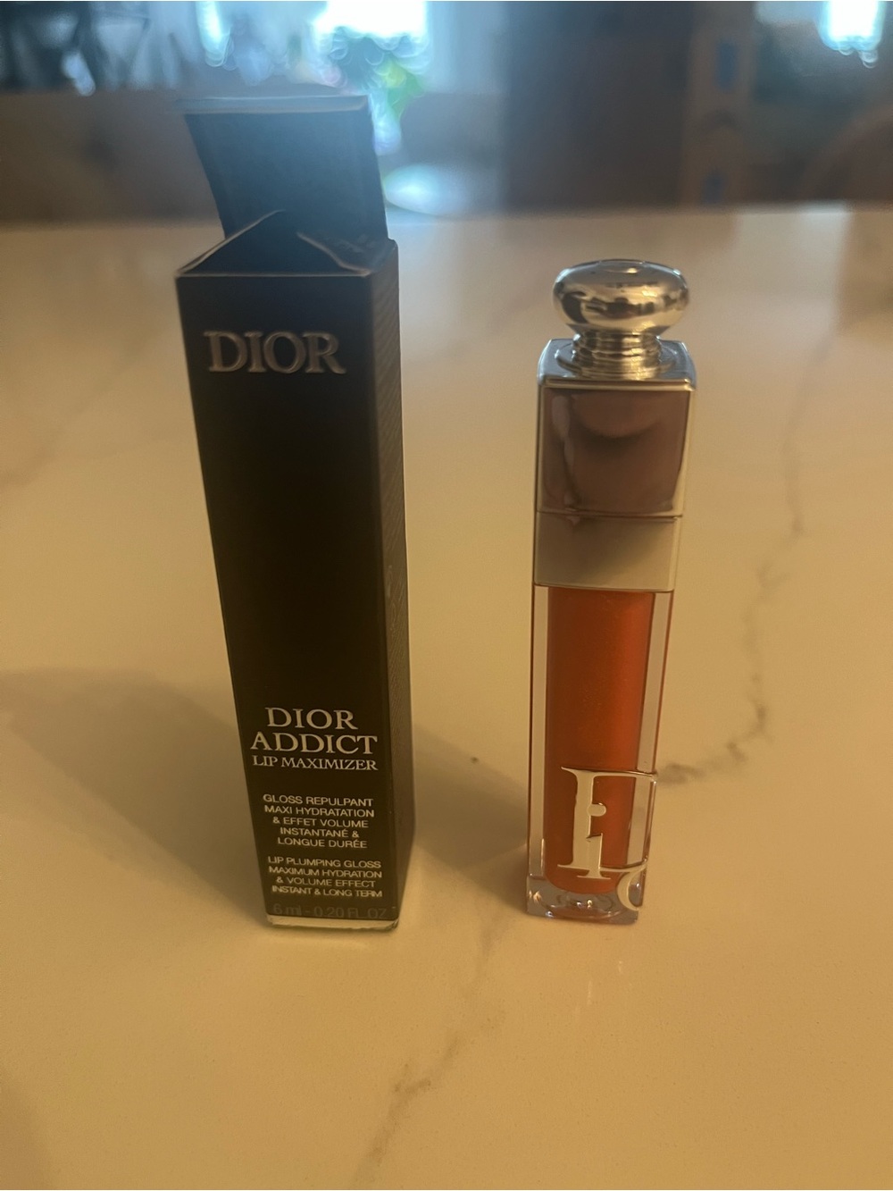 Dior Addict Lip Gloss in Shimmer Peach 019 - Picture 2 of 3